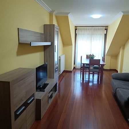Atico Con 3 Habitaciones En 포이오 외부 사진